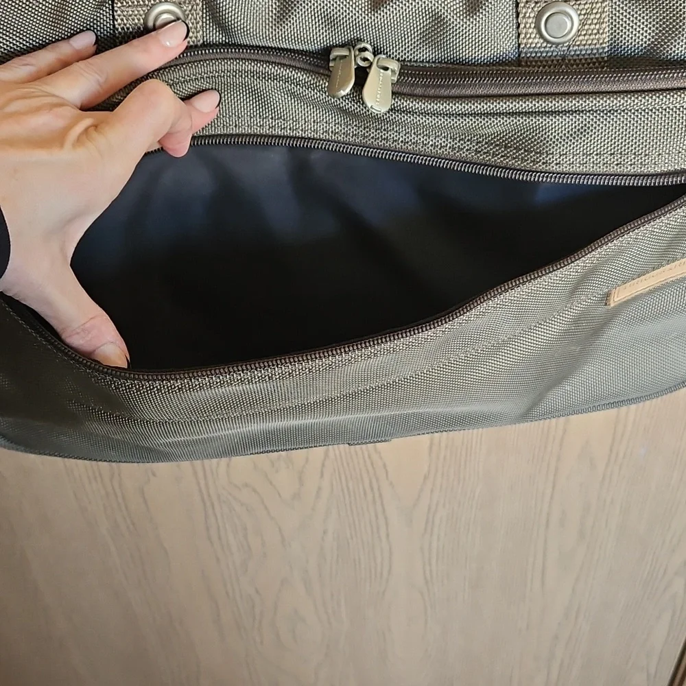 Briggs And Riley Stylish Tan Men's Bag